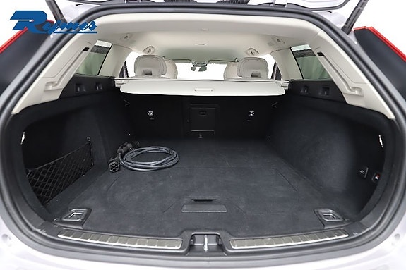 Volvo V60 18 of 25