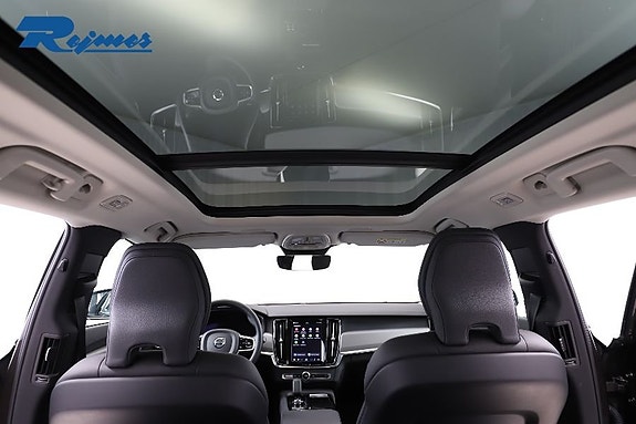 Volvo V90 20 of 25