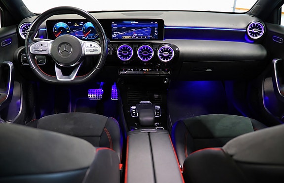 Mercedes-Benz CLA200 7 of 9