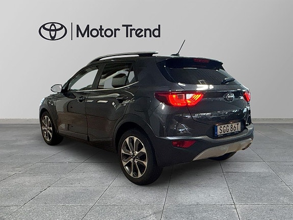 Kia Stonic 2 of 21