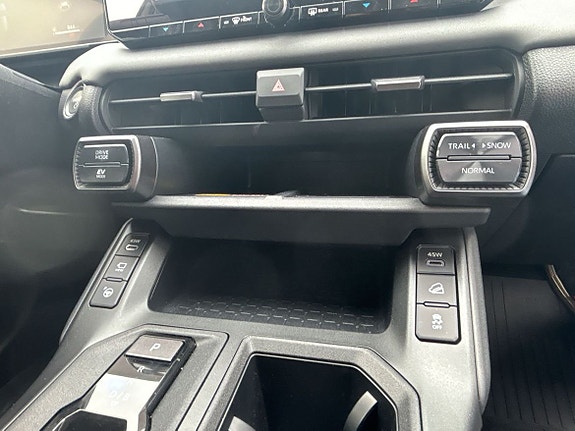 Toyota RAV4 13 of 19