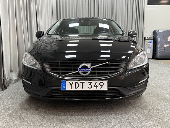 Volvo S60 5 of 13