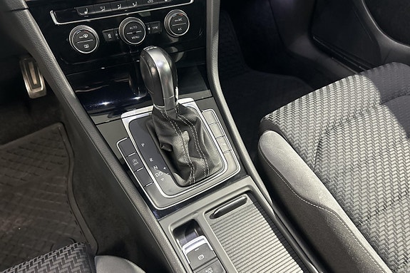 Volkswagen Golf I 23 of 30