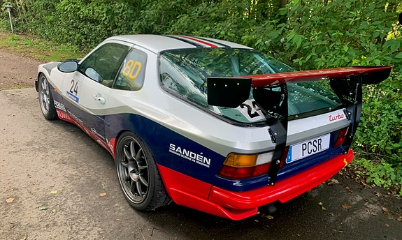 Porsche 944 3 of 12