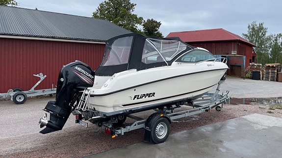Flipper 640 ST Mercury F115 - 2015 2 of 9