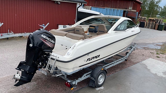Flipper 640 ST Mercury F115 - 2015 9 of 9