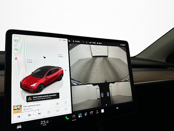 Tesla Model Y 18 of 30