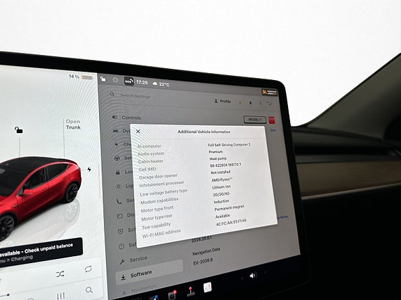 Tesla Model Y 26 of 30