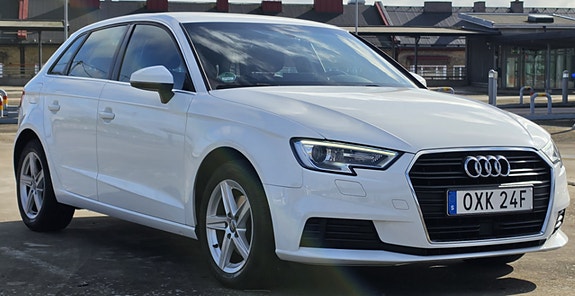 Audi A3 3 of 18
