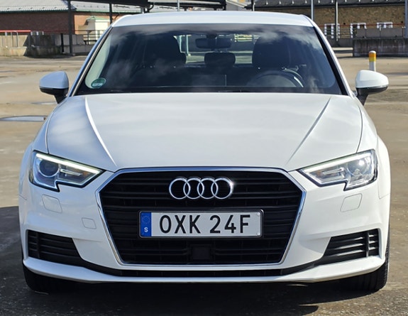 Audi A3 2 of 18