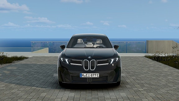 BMW iX3 3 of 13