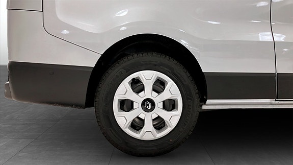 Renault Trafic 9 of 12