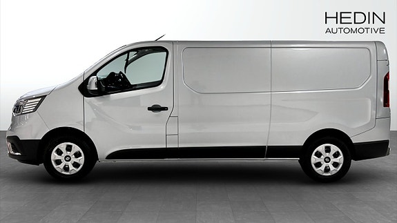 Renault Trafic 6 of 12