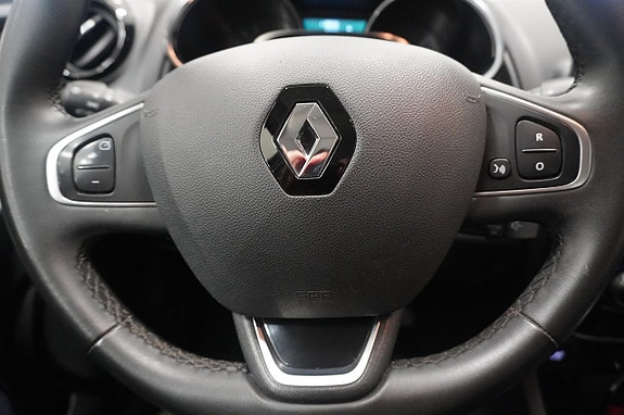 Renault Clio 13 of 14
