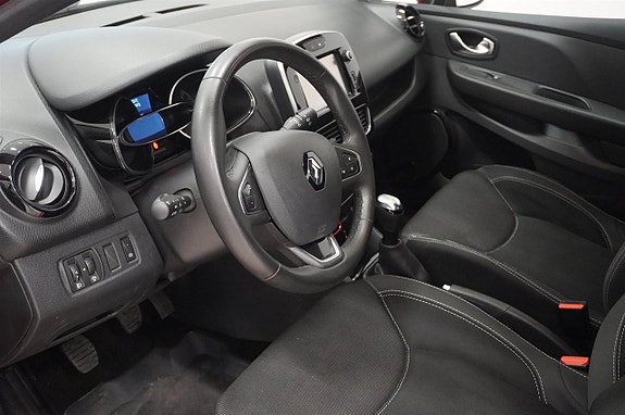 Renault Clio 2 of 14