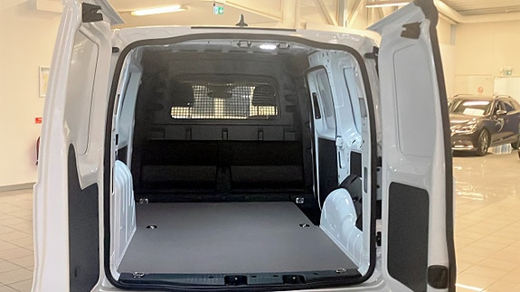 Ford Transit Connect 6 of 12