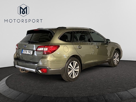 Subaru Outback 6 of 16