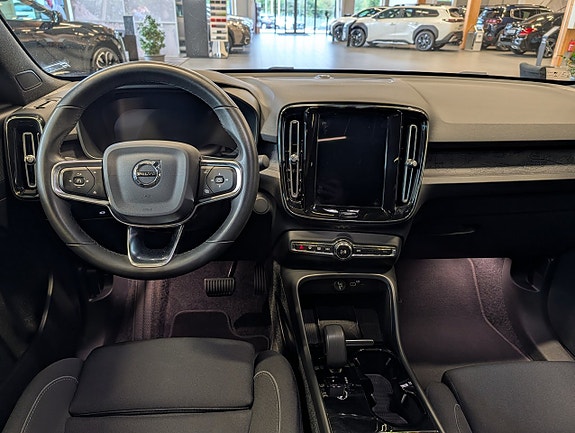 Volvo C40 15 of 24