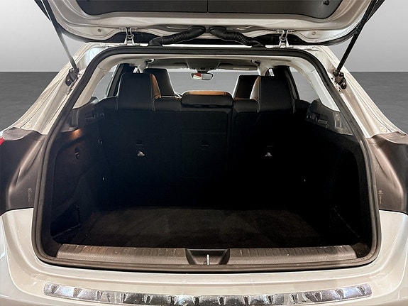 Mercedes-Benz GLA200 15 of 15