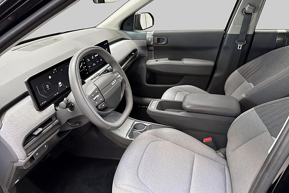 Kia EV3 8 of 21