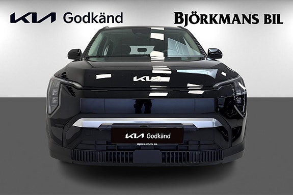Kia EV3 2 of 21
