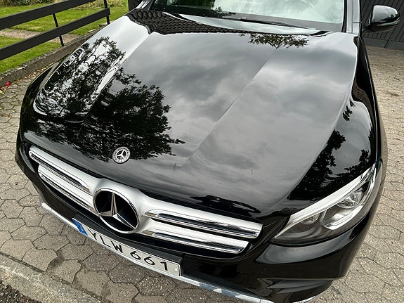 Mercedes-Benz GLC220 d 14 of 16