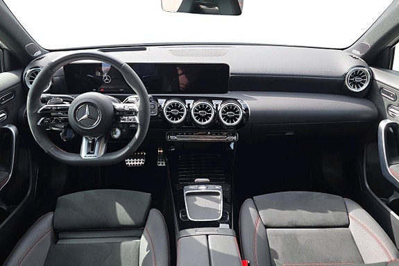 Mercedes-Benz AMG GT Roadster 6 of 9