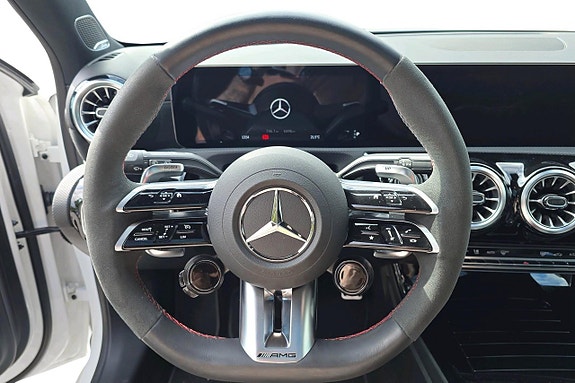 Mercedes-Benz AMG GT Roadster 8 of 9