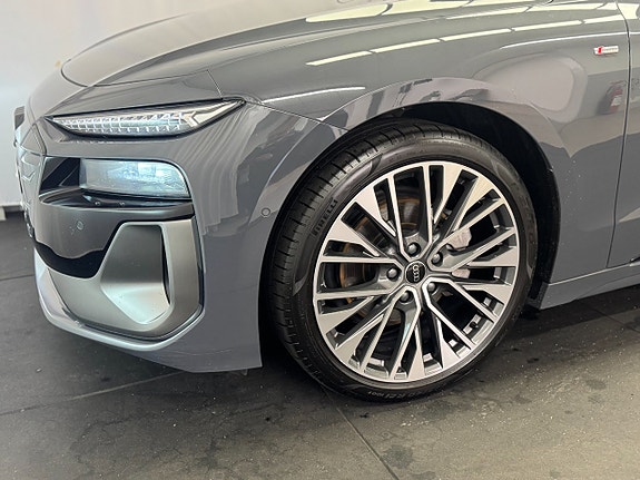 Audi A6 e-tron 8 of 14