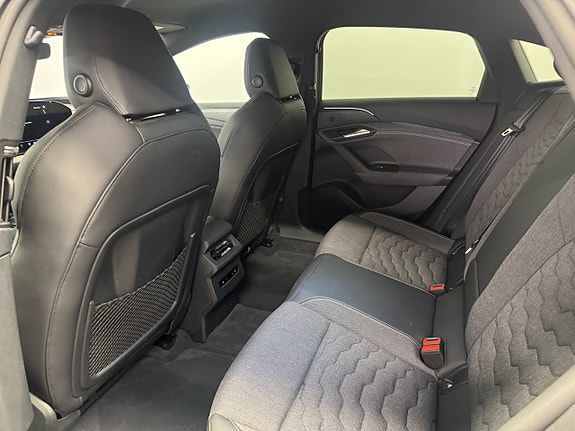 Audi A6 e-tron 10 of 14