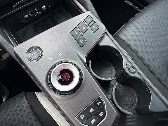 Kia Sportage 11 of 14