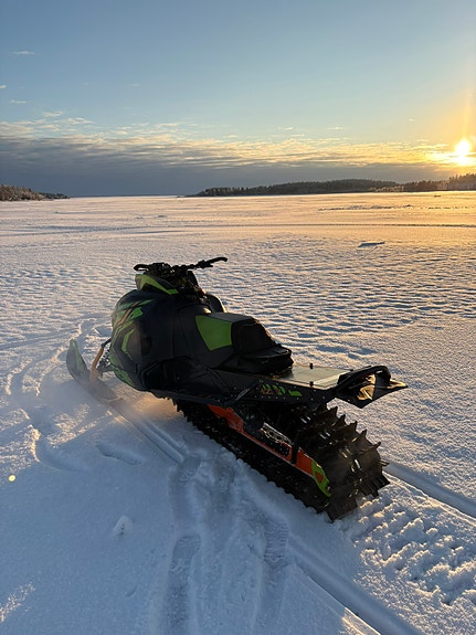 Arctic-cat 3 of 3