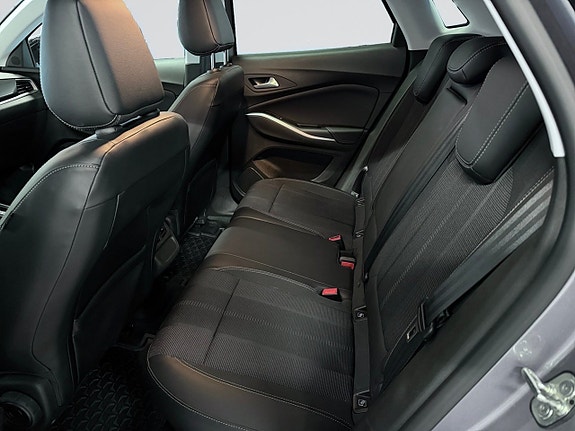 Opel Grandland X 12 of 20