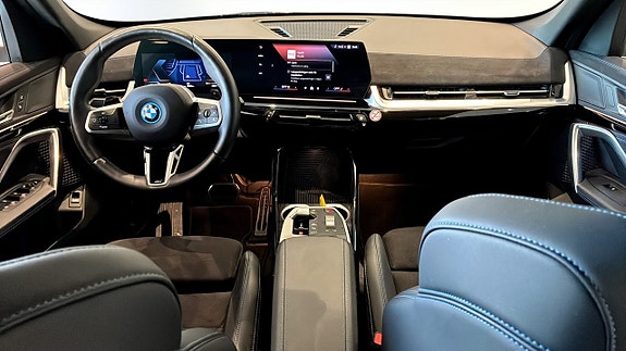 BMW X1 4 of 12
