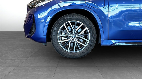 BMW X1 9 of 12