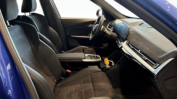 BMW X1 3 of 12