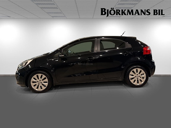 Kia Rio 4 of 14
