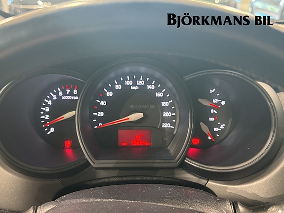 Kia Rio 10 of 14