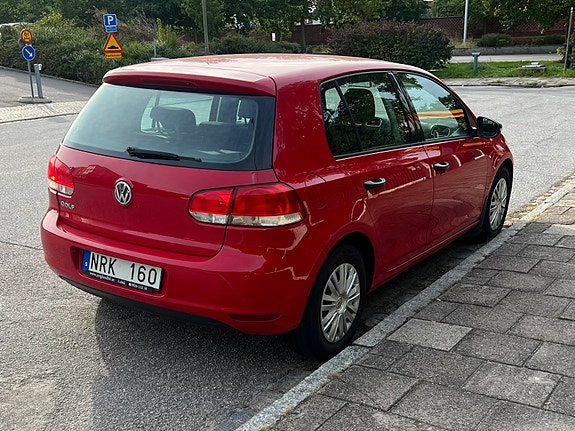 Volkswagen Golf VI 4 of 9