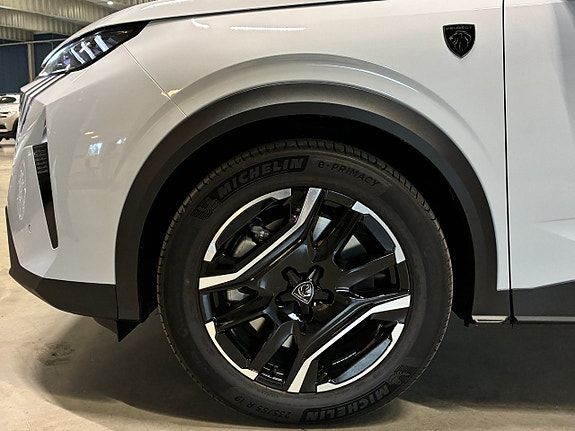 Peugeot 3008 9 of 23