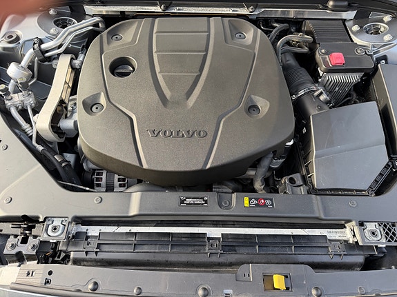 Volvo V60 11 of 12