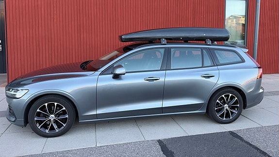 Volvo V60 12 of 12