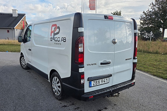 Renault Trafic 5 of 9