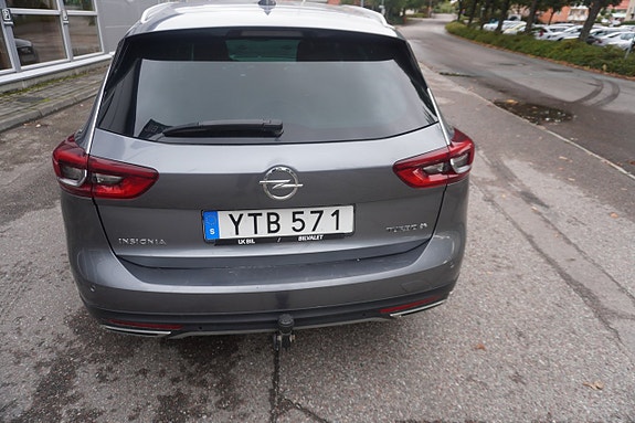 Opel Insignia Country Tourer 5 of 9