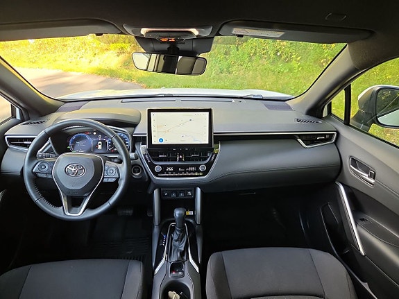 Toyota Corolla Cross 14 of 17