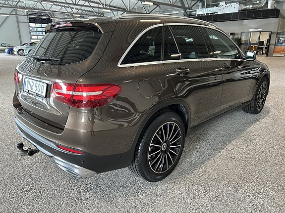 Mercedes-Benz GLC220 d 4 of 27