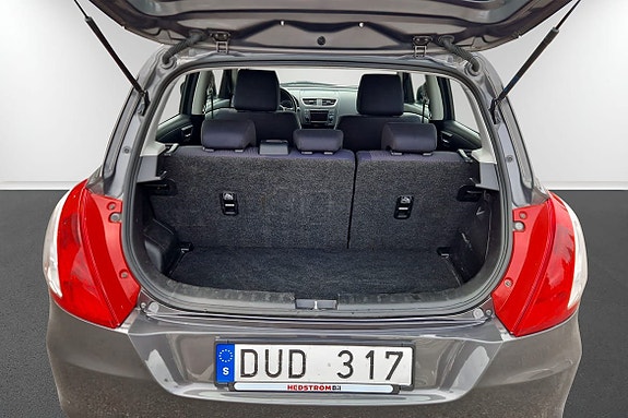 Suzuki Swift 7 of 12