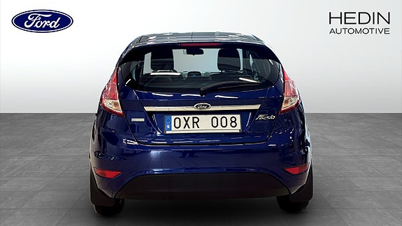 Ford Fiesta 7 of 9