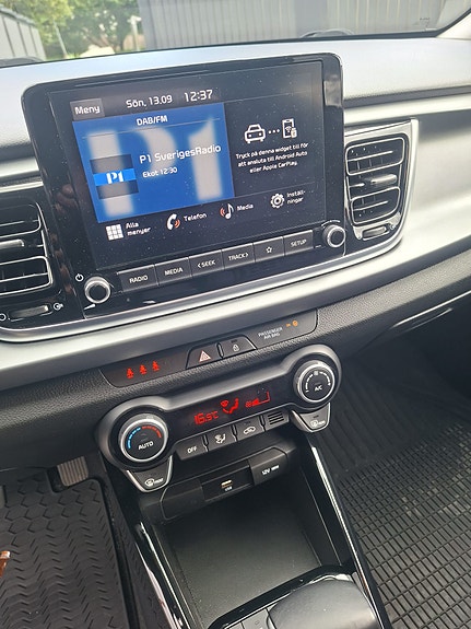 Kia Rio 8 of 8