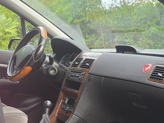 Peugeot 307 22 of 22